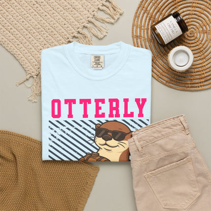 FPD - Otterly Wasted Funny Drinking Otter Sunglasses Barrel Streetwear Unisex Heavyweight Cotton T-Shirt, Sarcastic Party Animal Graphic Tee